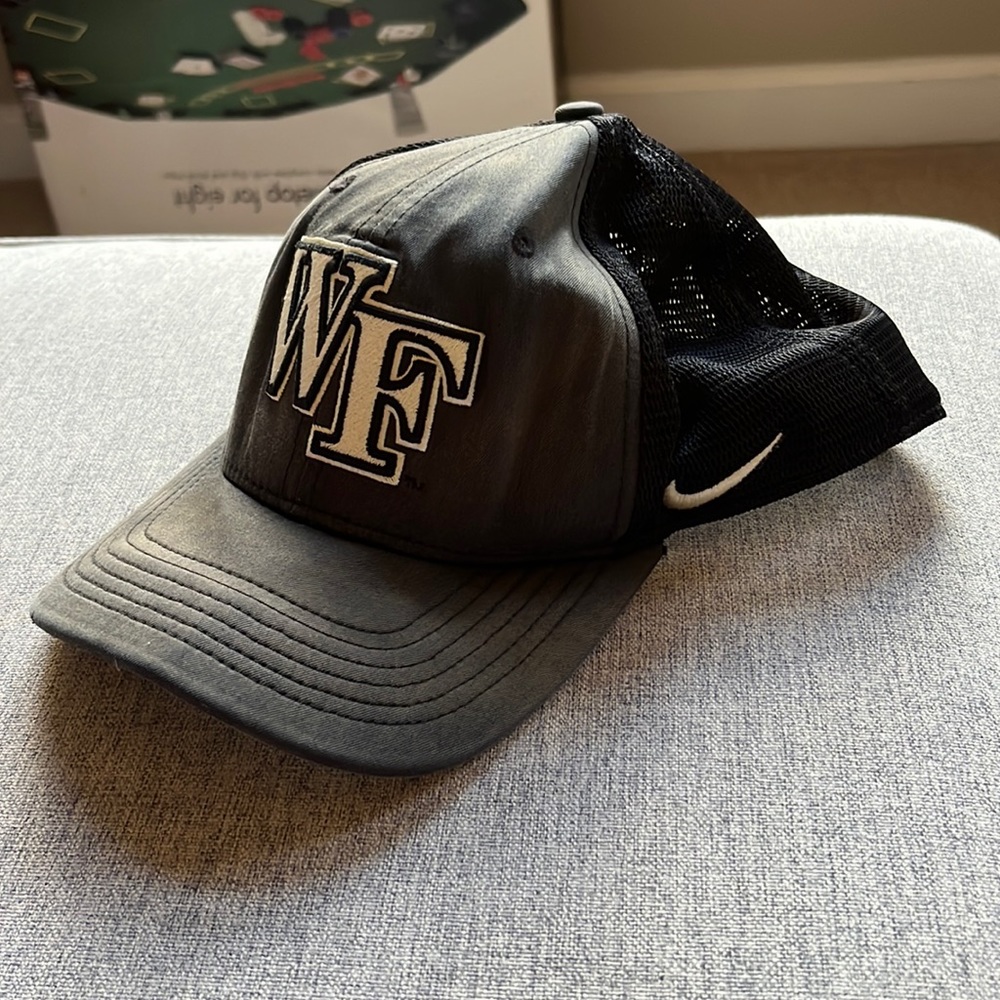 Retro Nike Wake Forest Basketball hat